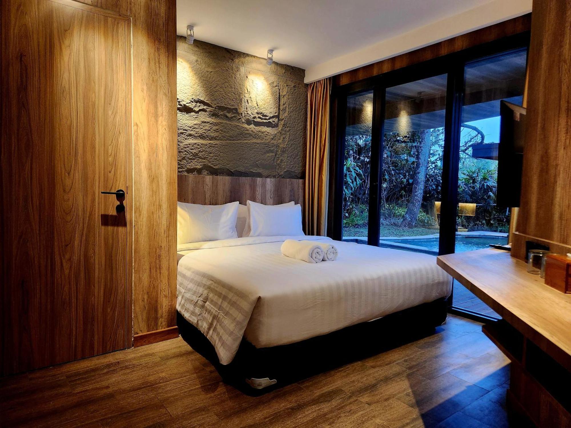 Villa 4-Br Klub Bunga No 4 Batu Malang المظهر الخارجي الصورة
